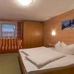 Albert'n Haus 4*