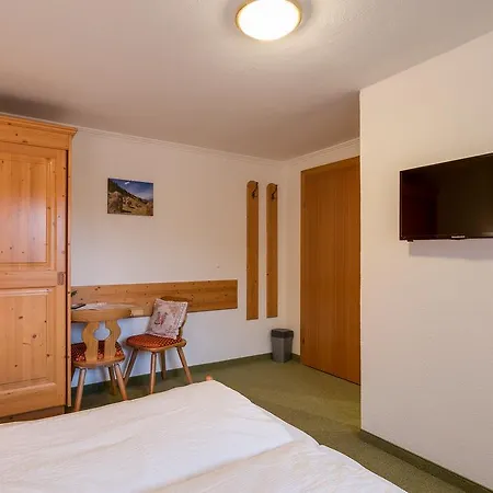 Albert'n Haus מלון דירות 4*