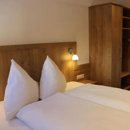 Apartmanhotel Albert'n Haus 2*